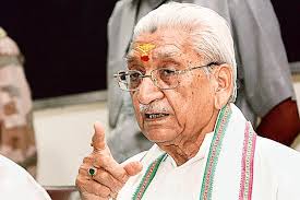 VHP leader Ashok Singhal on Tuesday indicated that the decision of the Uttar Pradesh government to stop VHP&#39;s 20-day &#39;yatra&#39; may have “come under pressure” ... - Ashok%2520Singhal11111--621x414--621x414