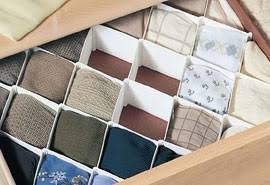 Résultat de recherche d'images pour "sock drawer organized"
