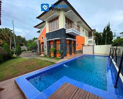 Gambar Villa Orange Istana Bunga Lembang pool