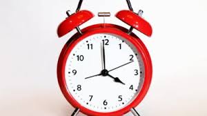 Când și de ce dăm ceasurile înainte? Când a fost introdusă ora de vară în lume și în țara...