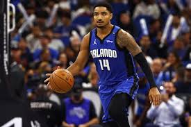Gary Harris signs with the Milwaukee Bucks
