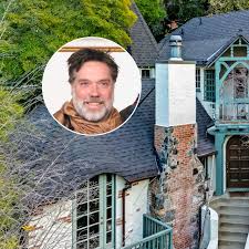 News source: Mansion Global