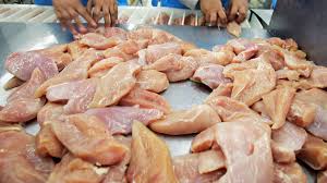 CDC Issues 'Do Not Eat' Alert: The Silent Killer Lurking in America's Favorite Chicken Brands