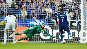 Impresionante duelo de porteros en el Francia vs Italia: Así fue el partido