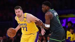 Lakers linked to $87 million ex-Knicks fan favorite center, NBA champion