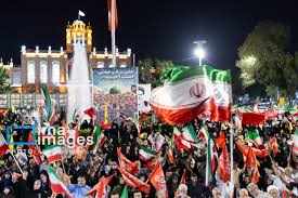 قدردانی رئیس مجمع تشخیص مصلحت نظام از ۲۰۰ روز حضور در خیابان و مجاهدت در تنگه هرمز