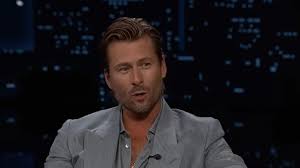 Glen Powell Reveals Josh Brolin Has a Kinky Side to His Home Decor