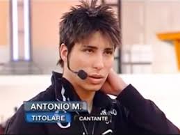 Amici 10: Antonio Mungari è in crisi dopo l&#39;esibizione, il video. In vista del serale di Amici 10 i cantanti sono impegnati nell&#39;assegnazione delle stelline ... - antonio-mungari-in-crisi-ad-amici-300x225
