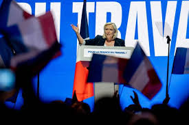 Marine Le Pen opère un nouveau revirement idéologique en dénonçant l’« assistanat »