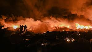 Explosión en Ezeiza: ¿Nube tóxica amenaza Uruguay? Recomendaciones