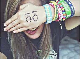 Résultat de recherche d'images pour "photo de profil fashion"