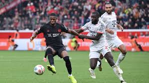 Wer überträgt Bayer Leverkusen gegen Bayern München live im TV & Stream in Österreich?