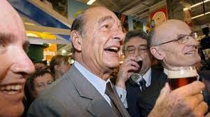 Si vous allez au Salon de l’agriculture pour manger et boire à l’œil, n’espérez pas passer inaperçu