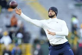 “Dude is trash” “Showing true colors”: NFL fans rip Caleb Williams for recording 32 passing yards in halftime of Bears vs. Packers NFC North clash