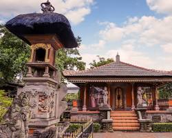 Gambar Rumah tradisional Bali