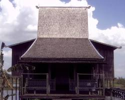 Image of Interior Rumah Adat Bubungan Tinggi