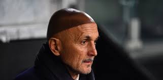 Spalletti: "Osimhen e Icardi hanno il 9 come gruppo sanguigno. La differenza tra loro è che..."