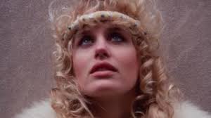 15 Stunning Photos of ’90s Dream Girl Daryl Hannah
