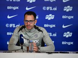 Liam Rosenior makes Mikel Arteta admission as Chelsea boss faces question over future