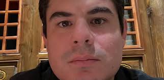 Alfredo Olivas anuncia retiro temporal de los escenarios