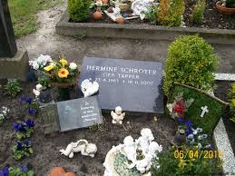 Grab von Hermine Schröter (geb. Tapper) (23.04.1962-18.11.2007 ...