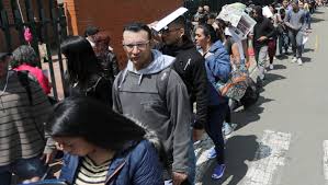Empleo formal avanza 0.6% en septiembre, pero cae el número de patrones