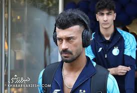 رامین رضاییان با عصبانیت به ورزشگاه شیراز رفت +عکس