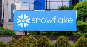 Snowflake (SNOW) Grew Fast, Then Slowed Down. Can AI Get It Back on Track?
