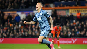 From Villain to Parisian Royalty: Lucas Digne's Emotional Homecoming to PSG