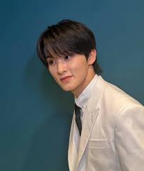 K-pop idol Mark to leave agency, NCT