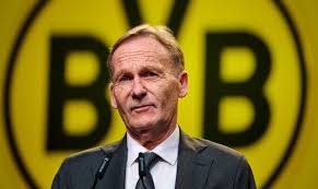 Real Madrid : le président du Borussia Dortmund balance sur Erling Haaland