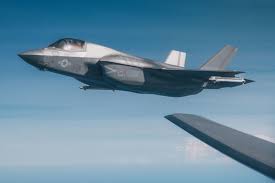 US Fighter Jet Forced to Make Emergency Landing After Alleged Iranian Fire