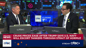 Markets are making what looks like a bottom, says Fundstrat's Tom Lee
