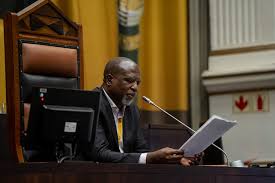Will Parliament extend the inquiry into Mkhwebane and police corruption again?