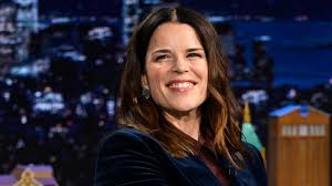 Neve Campbell