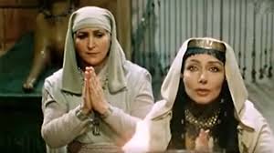 عکسی خاص از کاریماما، ندیمه زلیخا در کنار نوه‌اش
