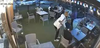 Manhunt launched after daring armed gang storms Westlands restaurant, robs patrons