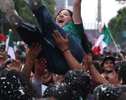estampida festejos Ángel de la Independencia México, do AI tạo