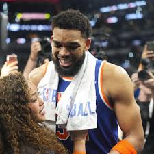Karl-Anthony Towns pays powerful tribute to late mom after Knicks win