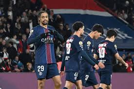 PSG returns to the top of French league standings with a little help from Monaco