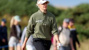 'A nightmare': Hull has 15 feet for birdie, makes quadruple-bogey 9