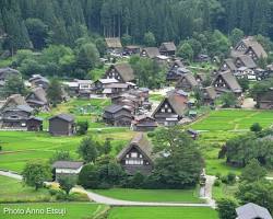 白川郷の合掌造りの画像