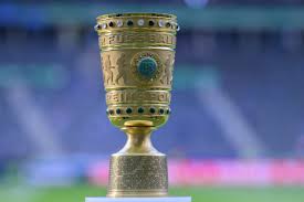 Borussia gegen Bayern: Legendäre Klassiker aus den Siebzigern!