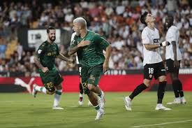 El Betis va a por la tercera; el Levante, a estrenarse con el factor Ciutat