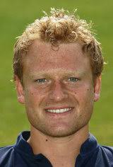 Simon Mark James Cusden. Batting and fielding averages - 75220.1