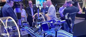 ZF: Innovationen auf der IAA – Hybrid-Getriebe, Smartes Lenkrad und mehr