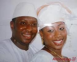 Le mariage de Fatou et Salim Kaba avec la marraine Sabere Soumano, 16 Juillet 2011. Jul 20, 2011 - fatou_DSC01433