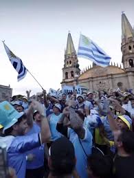 🇺🇾🇲🇽 The Celeste is already taking over Guadalajara! Uruguay fans flooding the streets with chants, drums, and pure passion ahead of tonight’s massive World Cup clash against Spain. World Cup party in full swing. Writer: Lucas