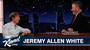 Jeremy Allen White talks Star Wars on Jimmy Kimmel