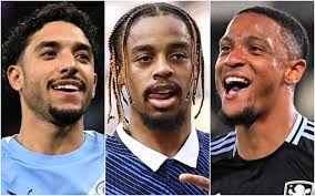 Transfer news LIVE: Arsenal triple deal, Alvarez boost; Man Utd medical
